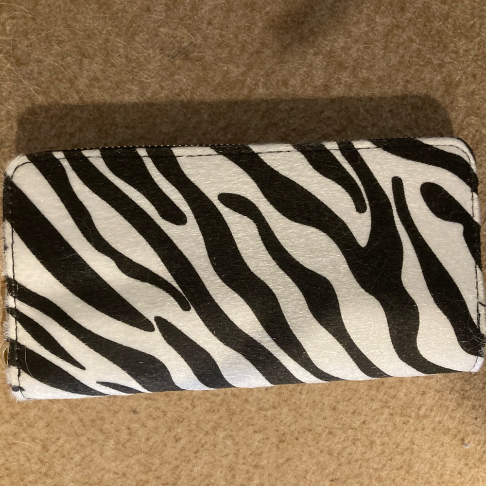 Stylish Black and White Women's Wallet